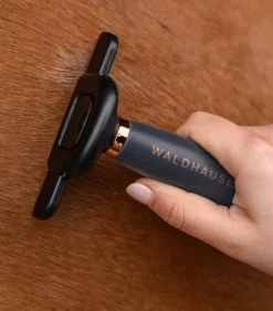 Waldhausen Hundebedarf|Putzzeug></noscript>Fellwechselkamm mit Gelgriff, L