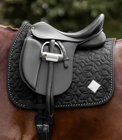 Waldhausen Schabracken>Schabracke Marseille