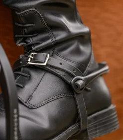 Waldhausen Sporen & Sporenriemen>Sporenriemen Leder